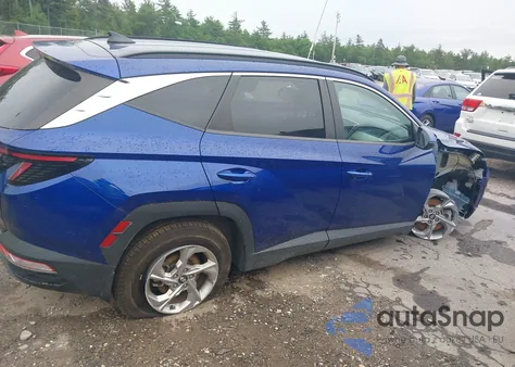 2022 Hyundai Tucson Sel z USA, uszkodzony, nr VIN 5NMJBCAE5NH070630